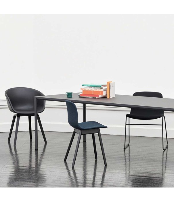 Hay  Hay AAC 23 Chair cognac Sense leather, oak legs