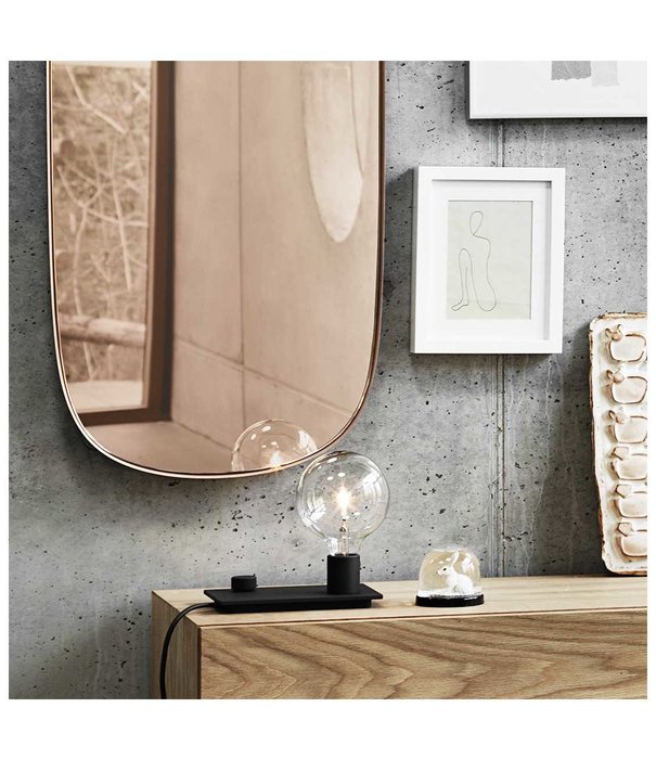 Muuto Framed mirror small - taupe - taupe