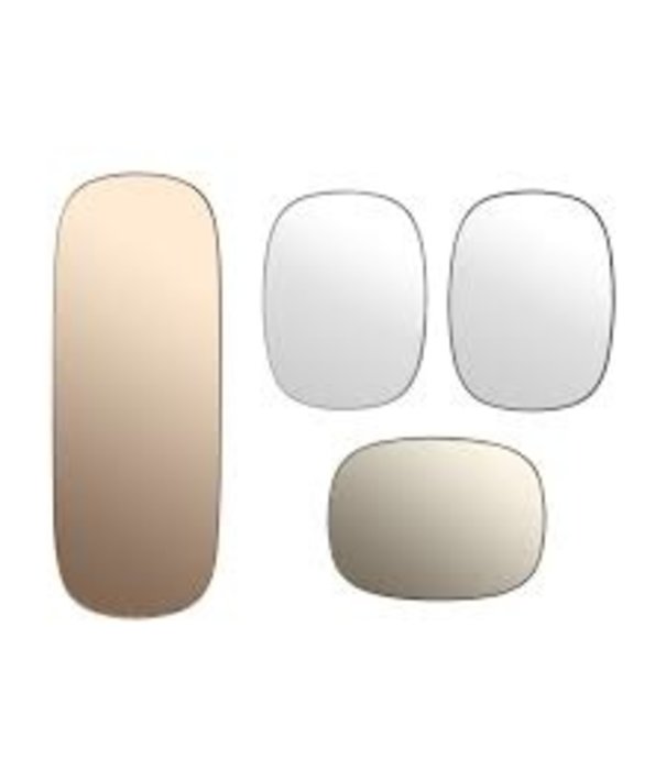 Muuto Framed mirror small - dark green