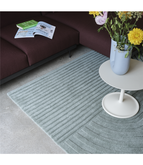 Muuto Muuto - Soft Side Table solid oak, off white Ø41 / H40