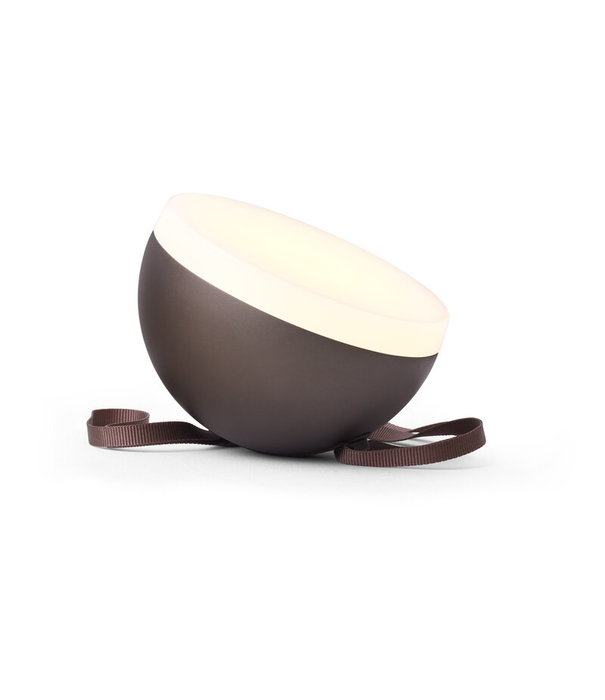 New Works  New Works -Sphere portable IP67 lamp donker brons