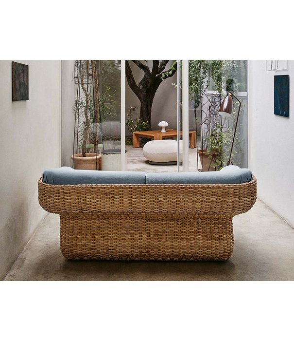 Gubi  Basket 2-seater Sofa rattan, Sunday 002 velvet