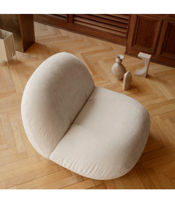 Gubi  Pacha lounge chair  Vidar 333