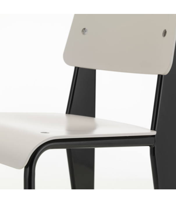Vitra  Vitra Standard SP Dining Chair plastic seat