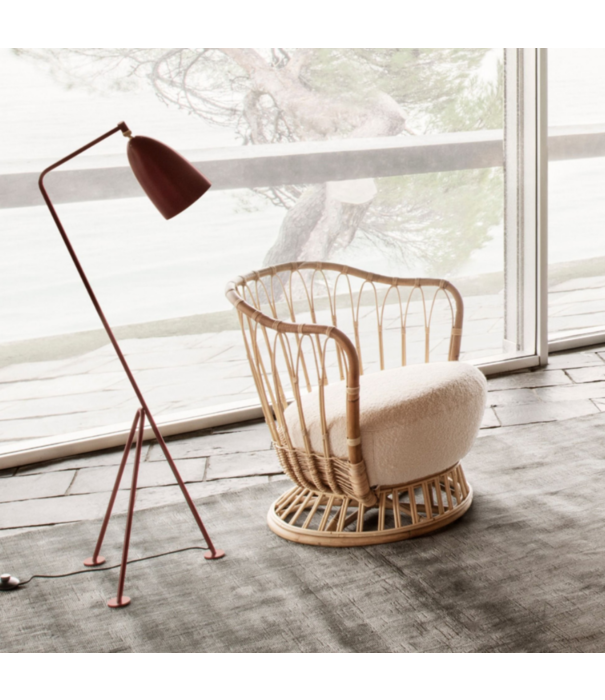 Gubi  Gubi -   Grasshopper floor lamp black