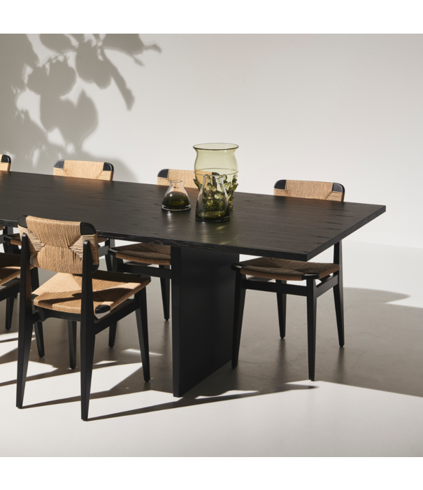 Gubi  Gubi - Private eettafel light oak L320 cm.