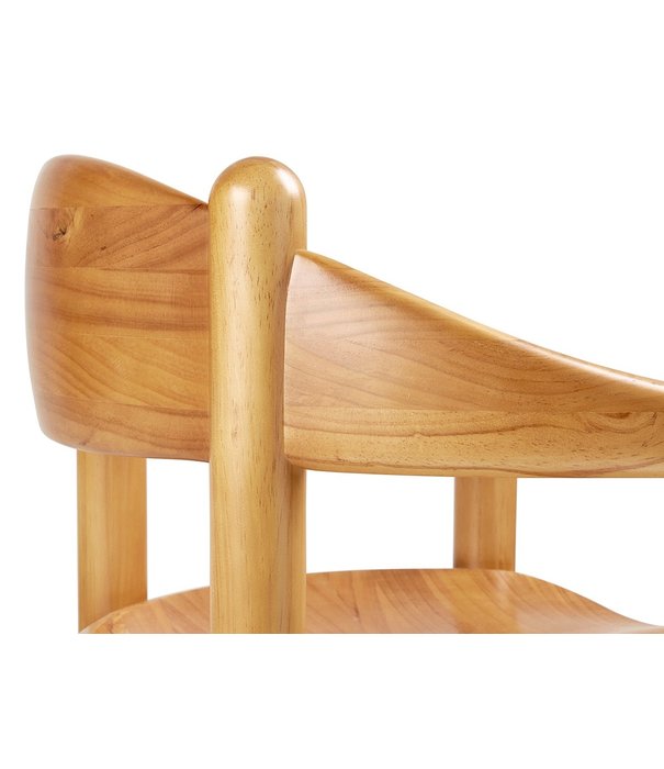 Gubi  Gubi Daumiller Armstoel golden pine