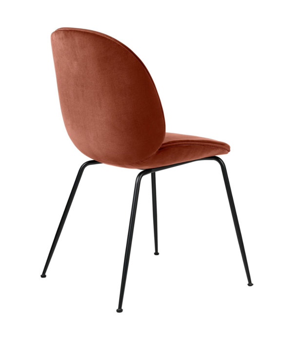 Gubi  Gubi Beetle Dining Chair Rusty red velvet, base black