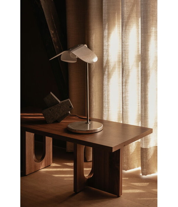 Audo Audo - Wing table lamp aluminium