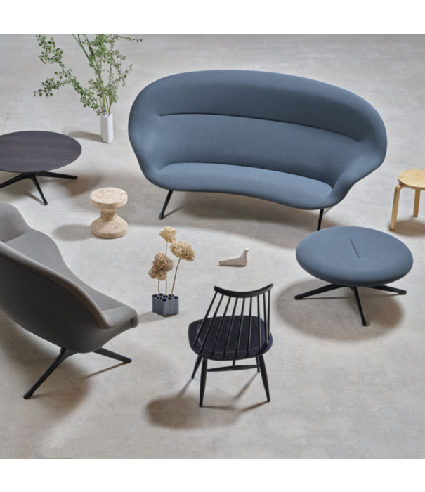 Vitra  Vitra - Abalon Sofa  Base powder coated