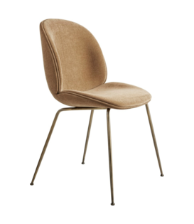 Gubi - Beetle Dining Chair fabric Belsuede 003, conic base antique brass