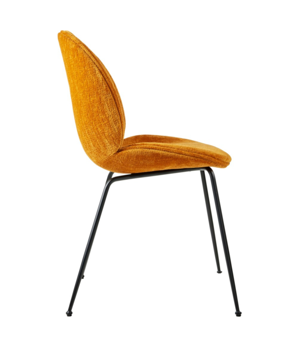 Gubi  Gubi - Beetle chair upholstered Rusty red velvet  - conic black base - Copy