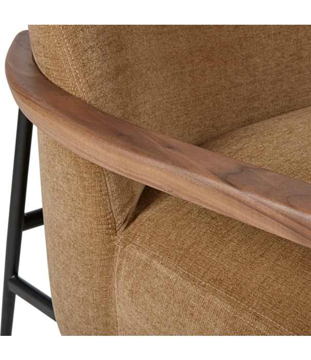 Gubi  Sejour LoungeChair with armrest Belsuede 003, walnut