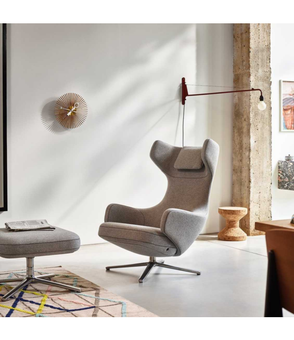 Vitra  Grand Repos Lounge Stoel + Ottoman, Cosy reed green