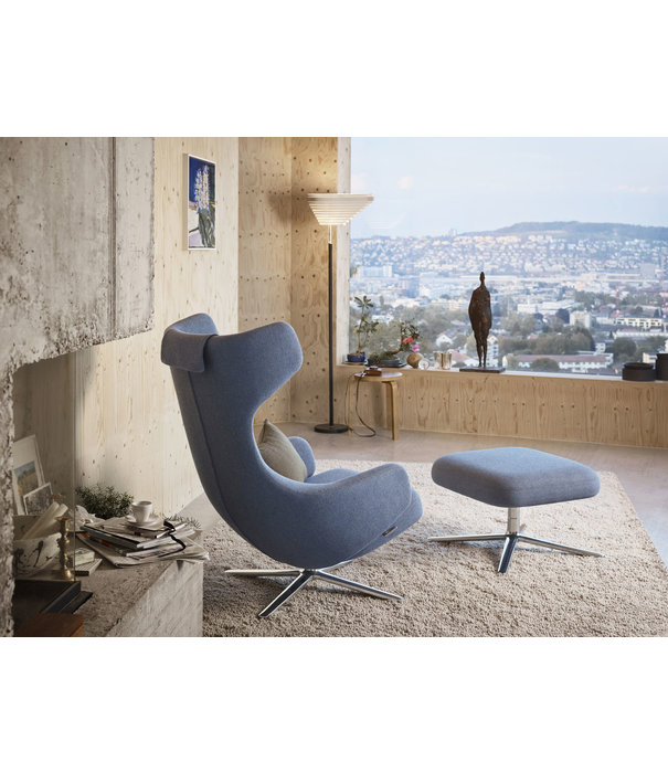 Vitra  Vitra - Grand Repos lounge chair with ottoman - fabric Cosy Dumet sage / steel blue