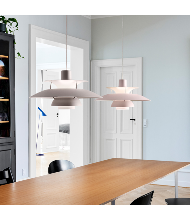 Louis Poulsen  PH 5 Pendant Monochrome oyster grey