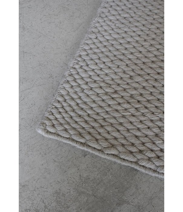 Layered  Layered - Classic Structured Wool Rug True Greige