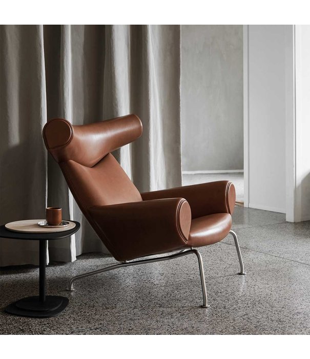 Fredericia  model 1000, Wegner Ox Chair Easy Chair Indian Red leather