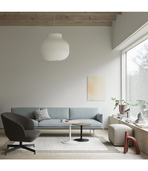 Muuto Outline 3,5-seater Sofa Hallingdal 166, base chrome