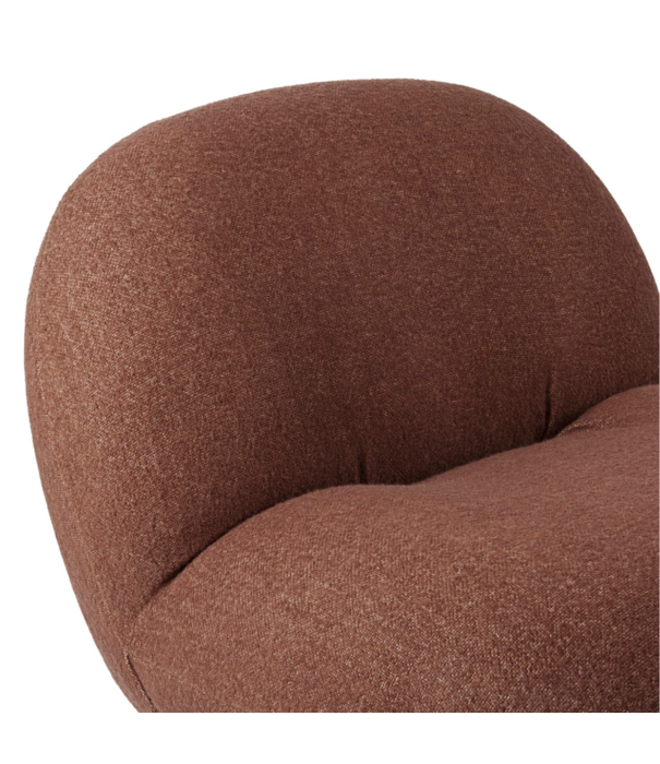 Gubi  Gubi Pacha Lounge Stoel Harp 08 rusty red, zwart voet