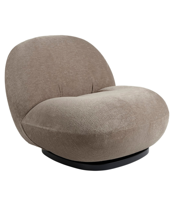 Gubi  Pacha Lounge Chair Mumble 14 taupe, black base