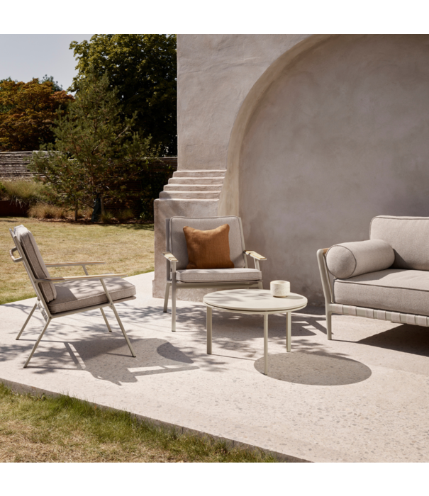 Vipp  Vipp 713 Outdoor Lounge Chair Meadow, light grey