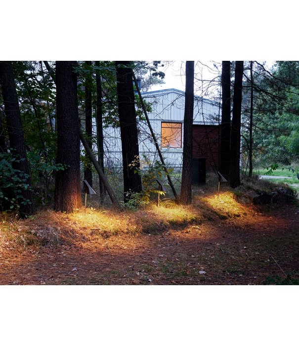 Louis Poulsen  Louis Poulsen - AJ Outdoor Bolderlamp zwart