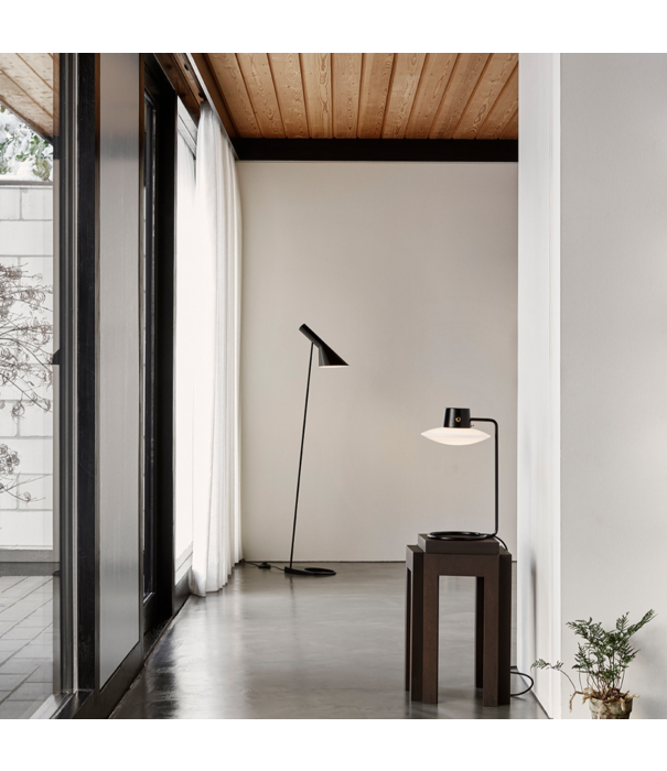 Louis Poulsen  Louis Poulsen AJ Oxford Bureaulamp