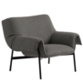 Muuto Wrap Lounge Stoel Sabi 151, zwart basis