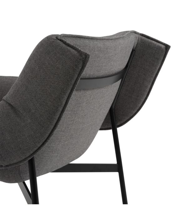 Muuto  Muuto - Wrap lounge stoel - stof Sabi 151 / basis zwart