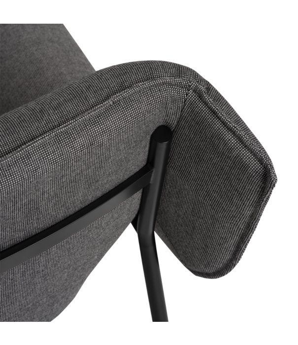 Muuto  Muuto - Wrap lounge chair - fabric Sabi 151 / base black