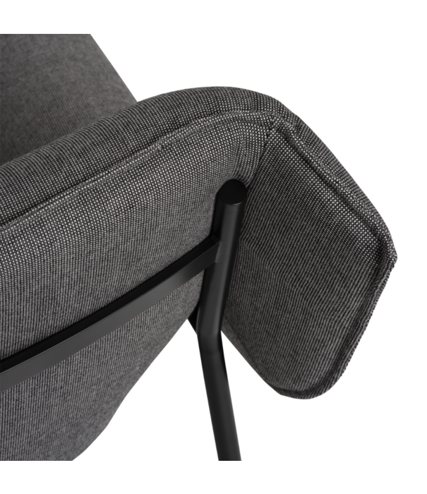 Muuto  Muuto - Wrap lounge stoel - stof Sabi 151 / basis zwart