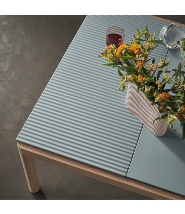 Muuto Ridge Vase beige