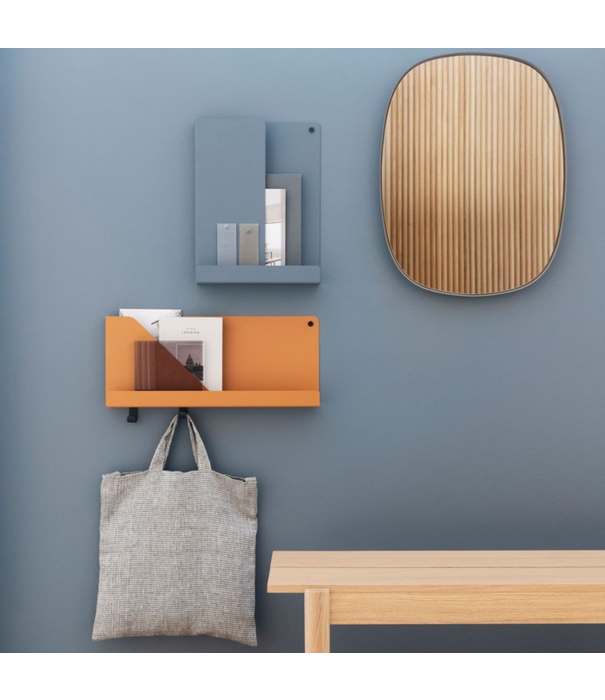 Muuto  Framed mirror small rose / rose