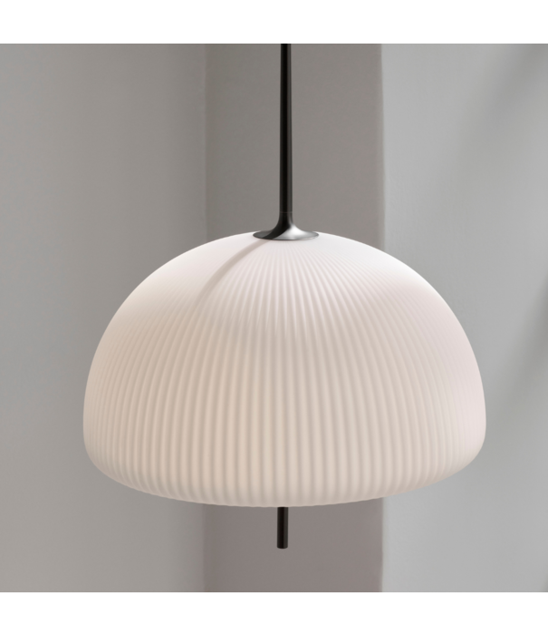 Vipp   595 Sculpture Pendant Lamp opal glass