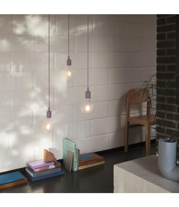 Muuto  Muuto - E27 pendant deep red