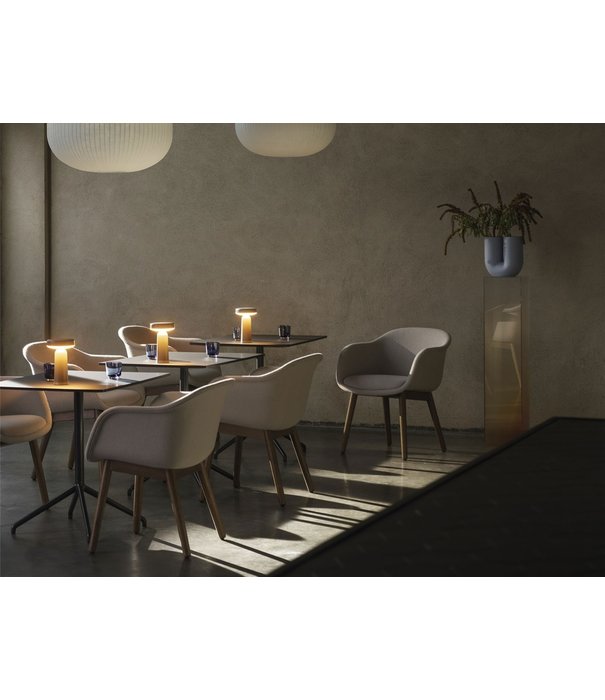 Muuto  Muuto Fiber Conference Armchair Hallingdal 113, wood base