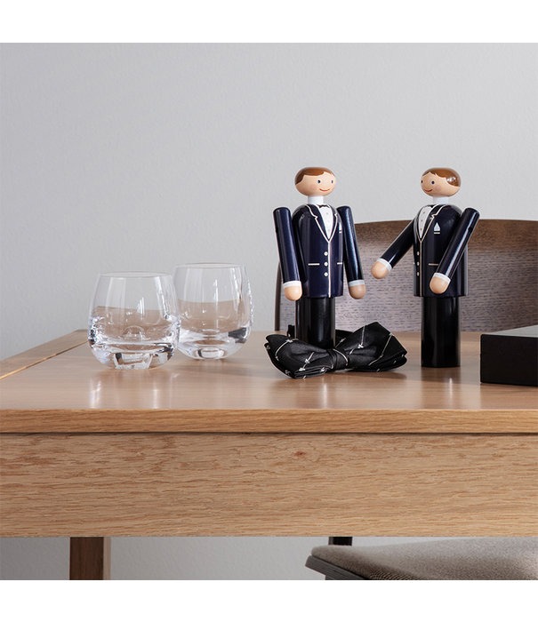 Kay Bojesen  Kay Bojesen Groom