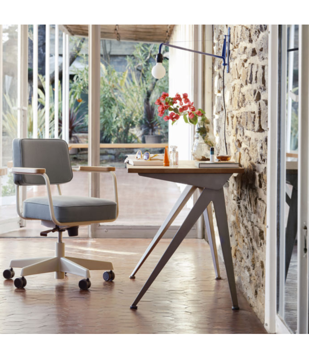 Vitra  Vitra Compas Direction Desk Bleu Dynastie, oak top