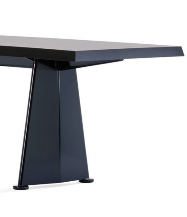 Vitra  Vitra Trapèze Eettafel zwart, zwart HPL laminaat top