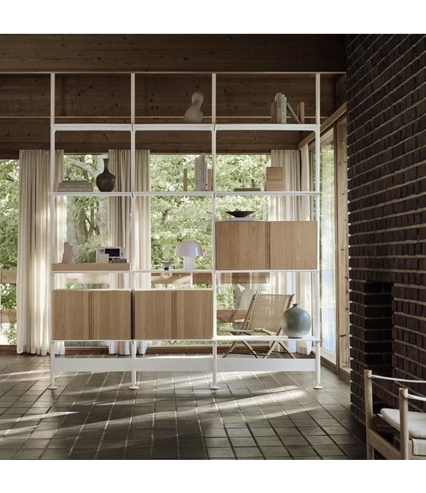 String  Furniture Pira G2 Shelf wit, vloer/plafond gemonteerd