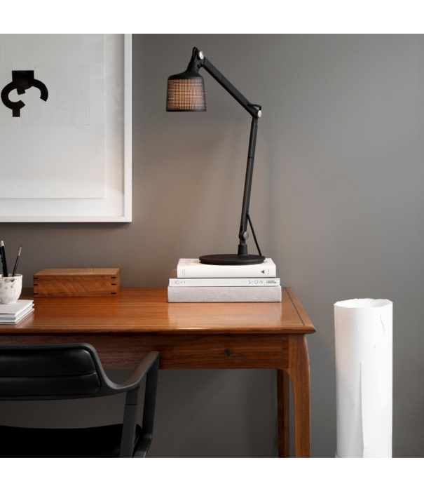 Vipp  521 Desk Lamp black