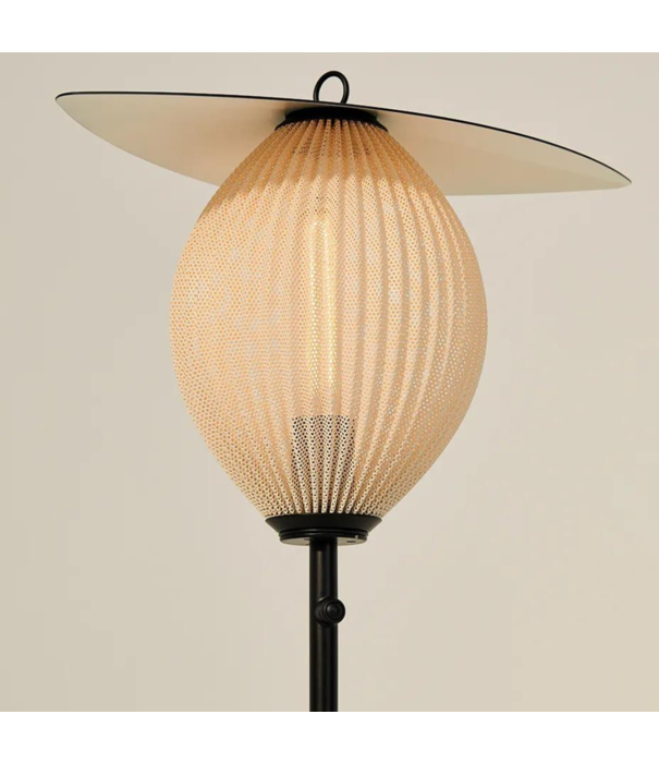 Gubi  Gubi - Satellite Outdoor vloerlamp cream