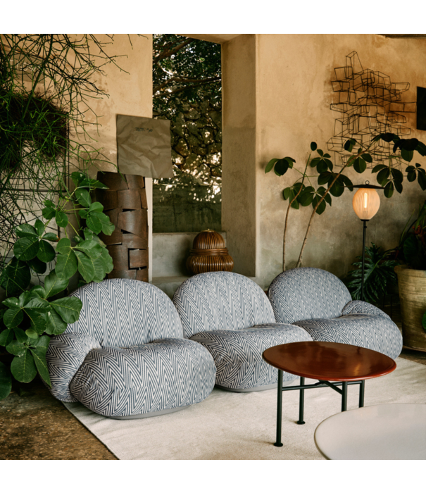 Gubi  Gubi Pacha Outdoor Sofa 4-zits met arm Libera 02