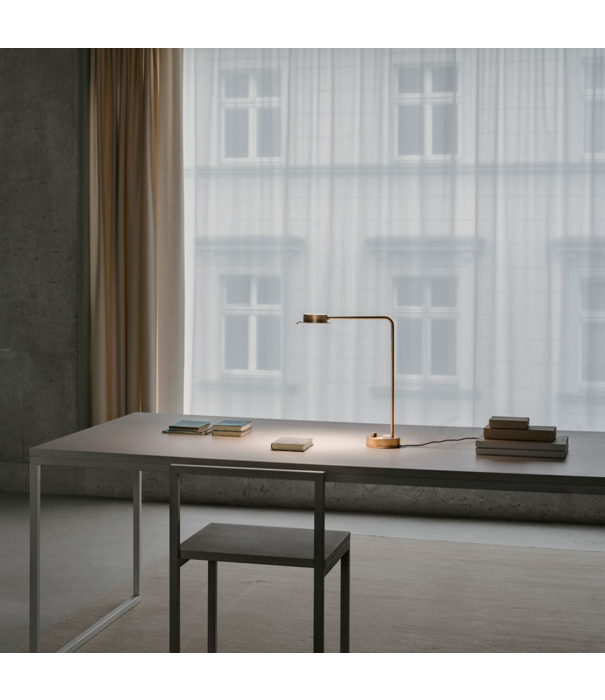 Wästberg  Wästberg - W102 Chipperfield desk lamp