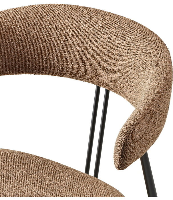 Gubi  Gubi Violin Dining Chair Around Boucle 032, base black