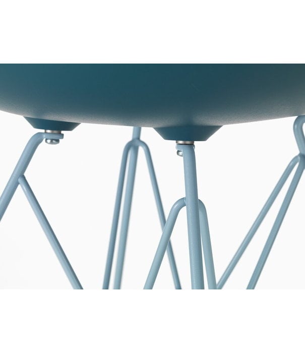 Vitra  Eames DSR Plastic Side Chair sea blue, sky blue base