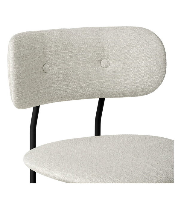 Gubi  Gubi - Coco dining chair upholstered  Eero Special FR 106