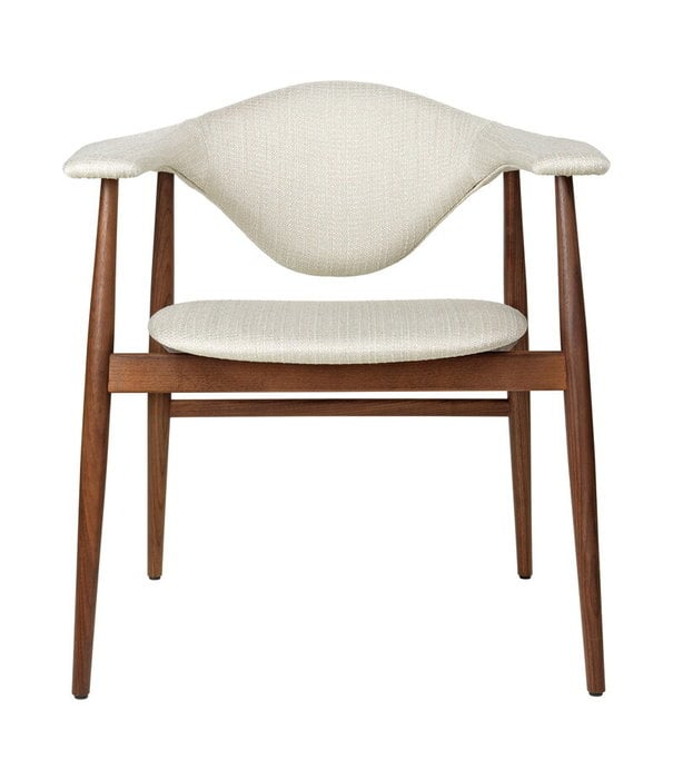 Gubi  Masculo  Eetkamerstoel  Dedar Eero Special FR106, walnoot onderstel