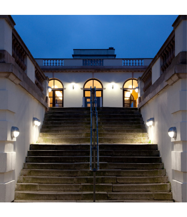 Louis Poulsen  Louis Poulsen - Skot Outdoor wall lamp aluminium